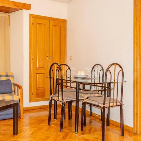 Apartamento Centrico En Salamanca, By Adoorable